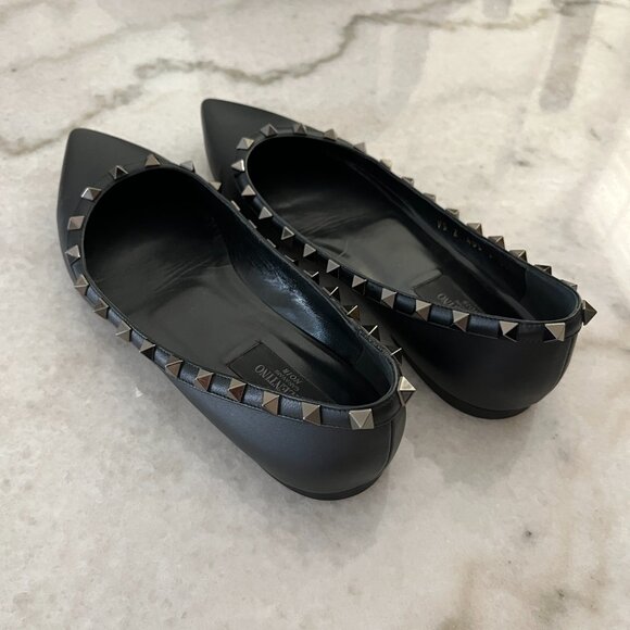 Valentino Garavani Rockstud Black Leather Pointed Toe Ballet Flats, Size 9.5 - Picture 2 of 5